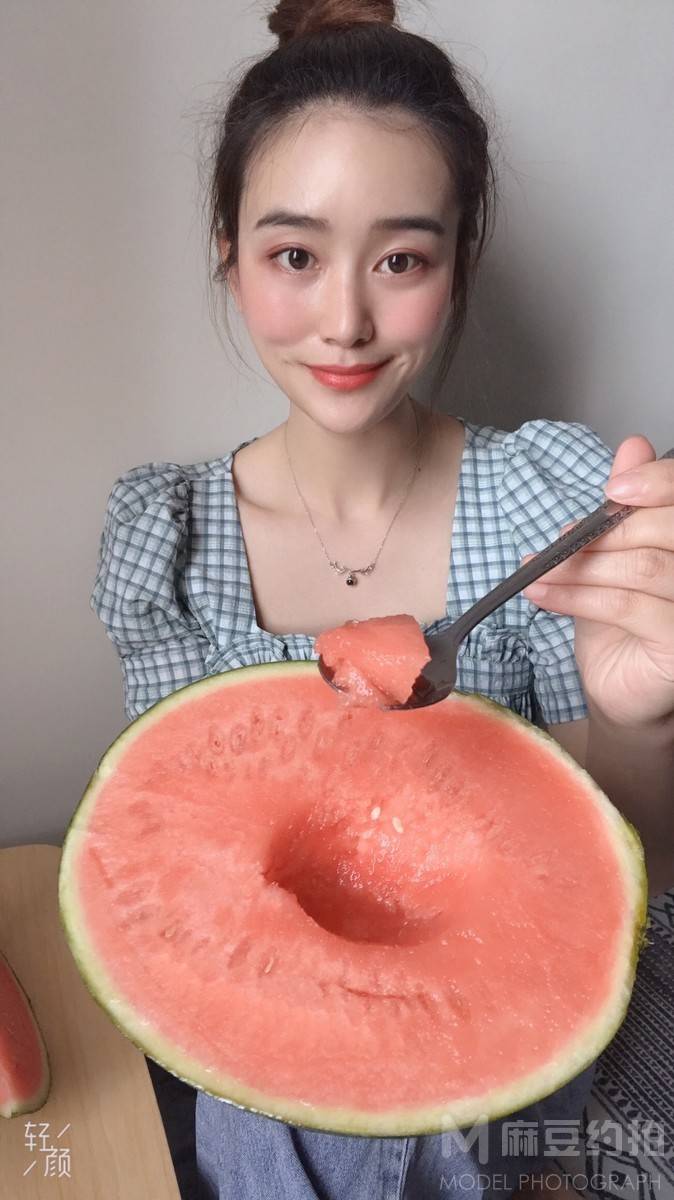 清新模特