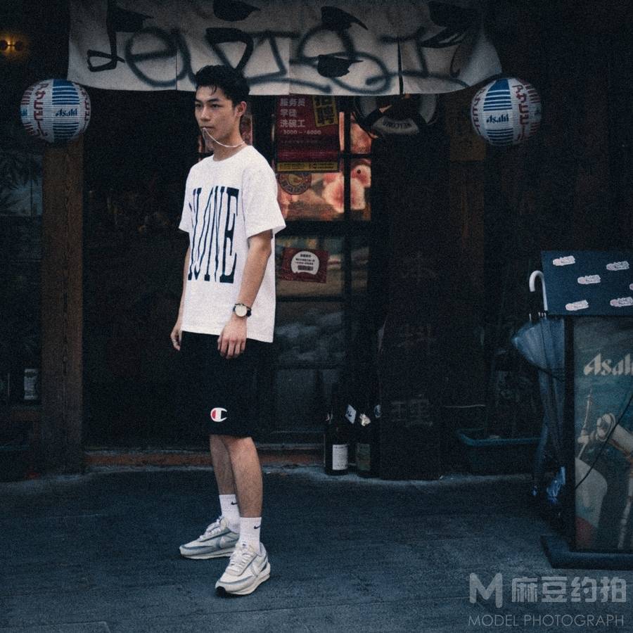 宝丽来模特