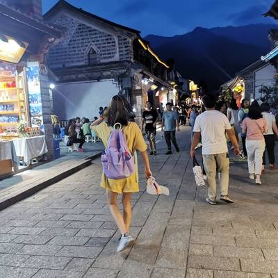 宝丽来模特