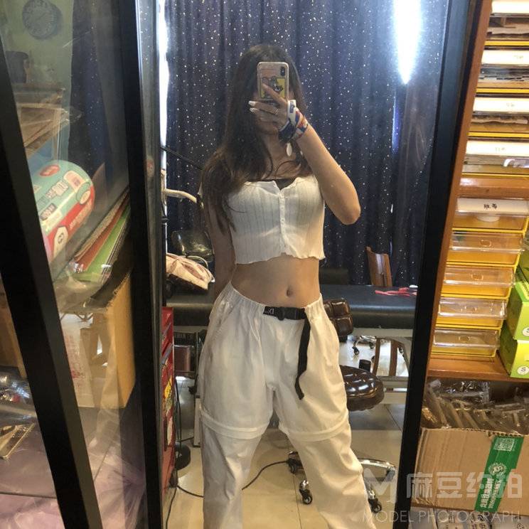 胶片模特