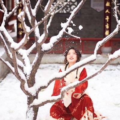 汉服模特