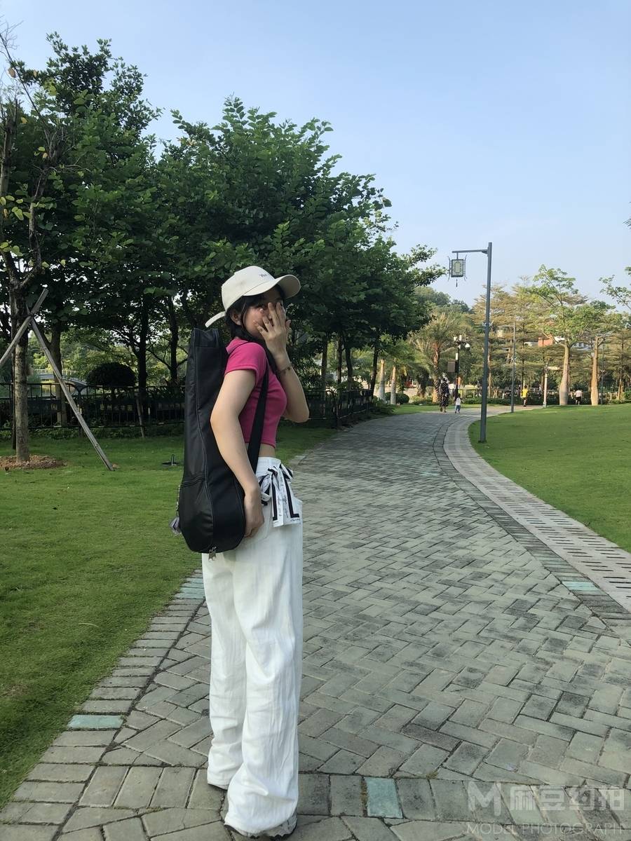 胶片模特