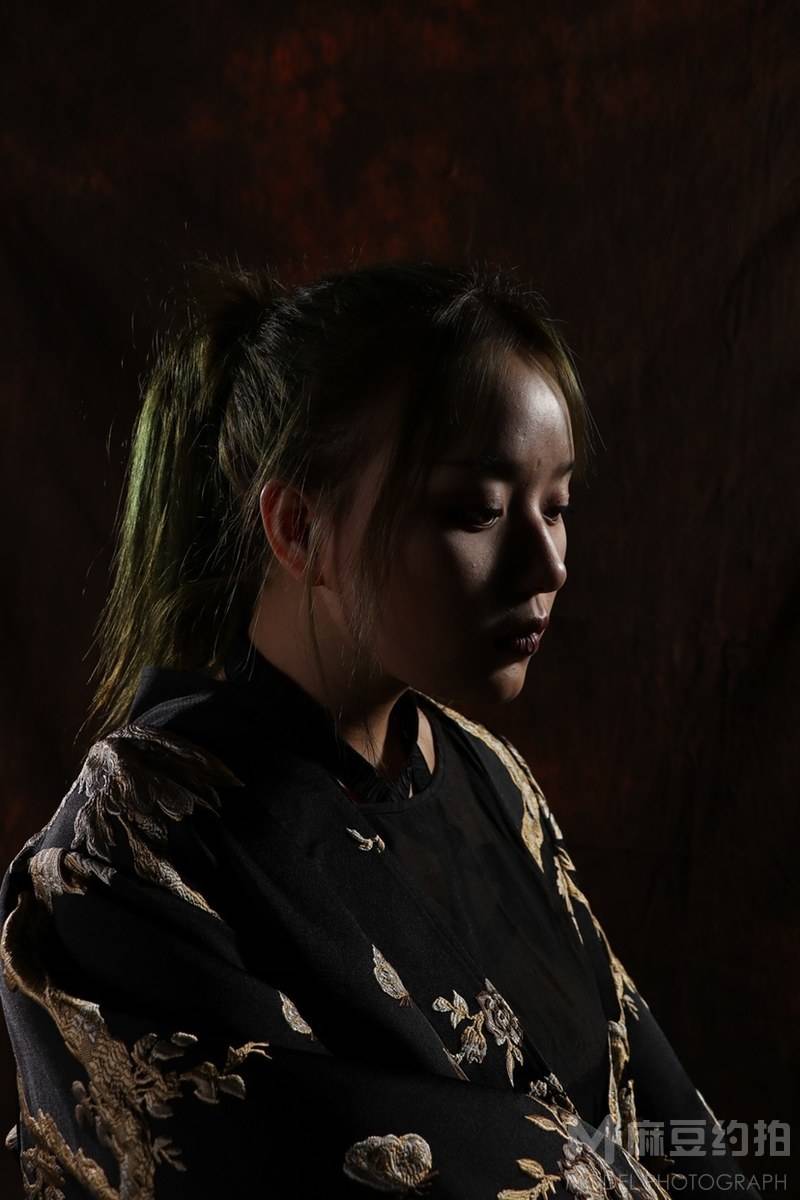 暗黑模特