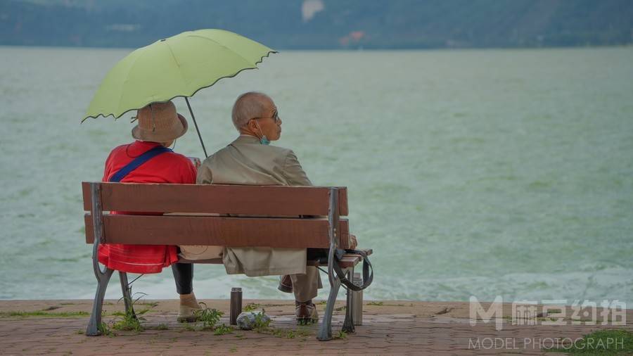 纪实模特