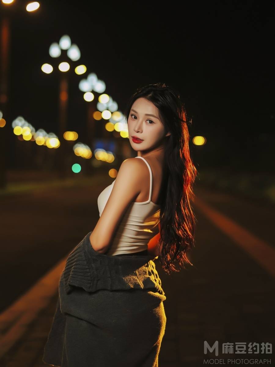 夜景模特