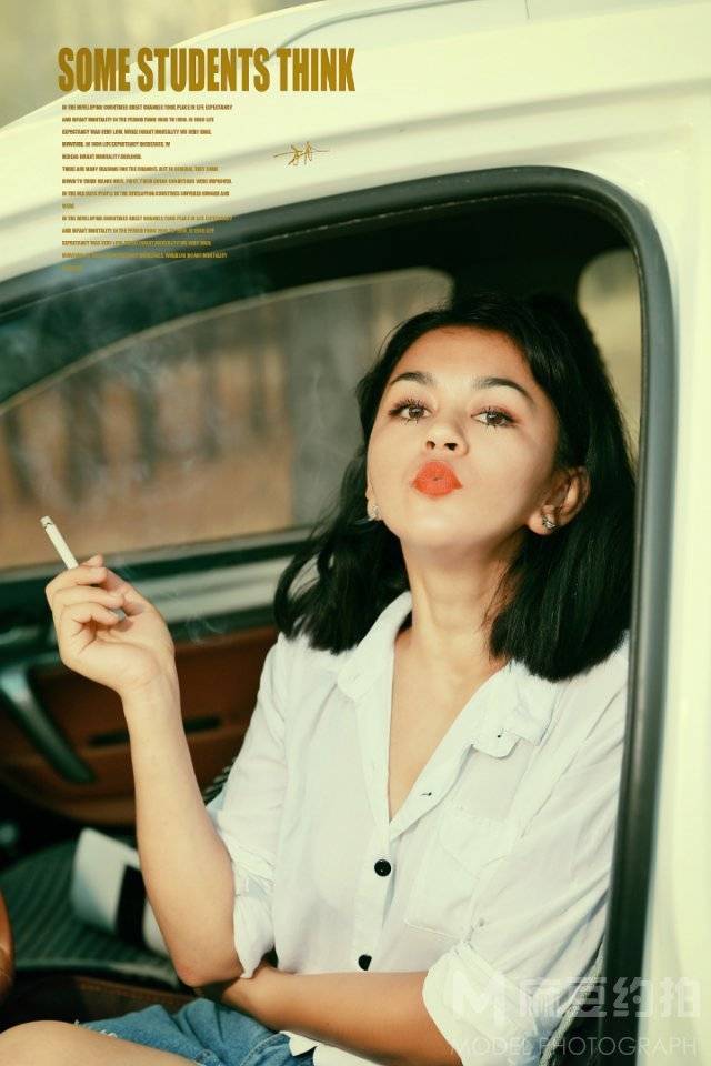 情绪模特