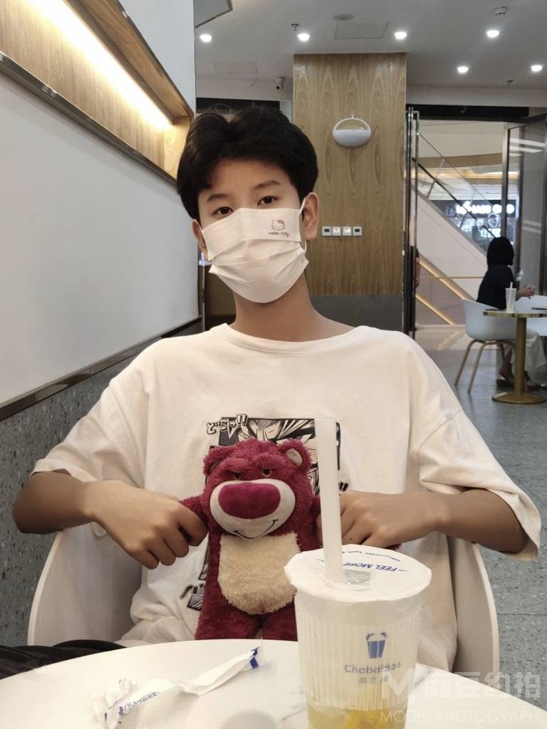 清新模特