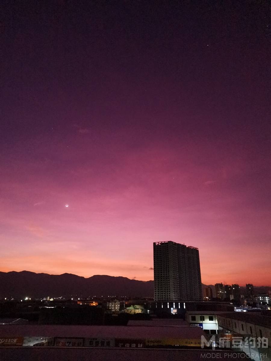 夜景模特