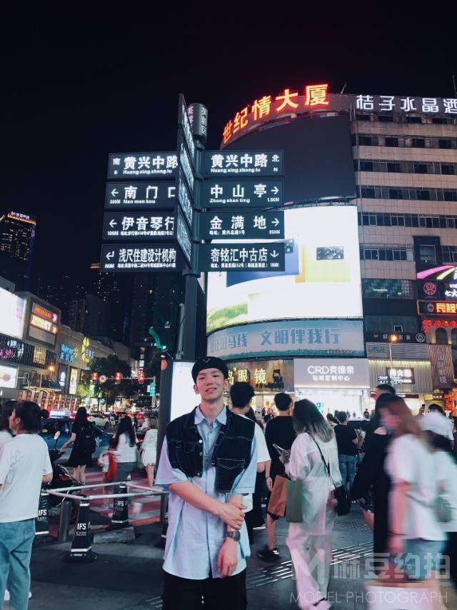 情侣模特