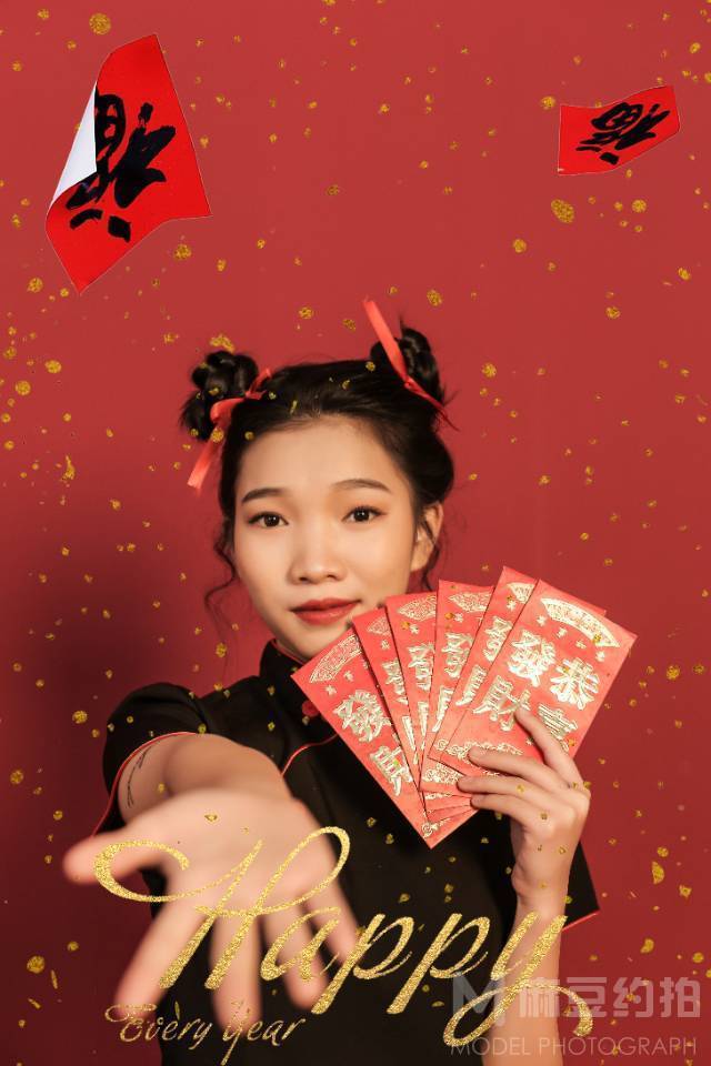 情绪模特