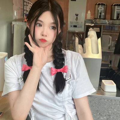 宝丽来模特