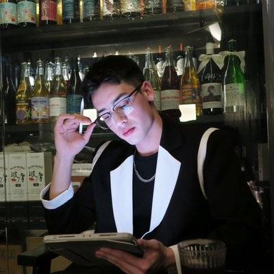 黑白模特