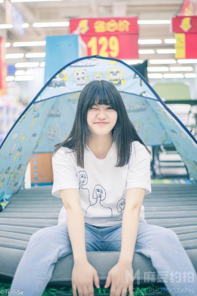 校园模特