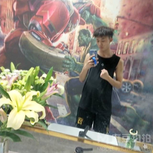 暗黑模特