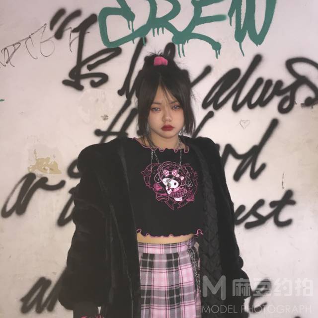 暗黑模特