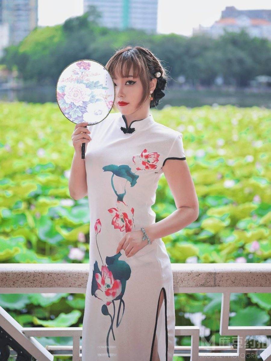 旗袍模特