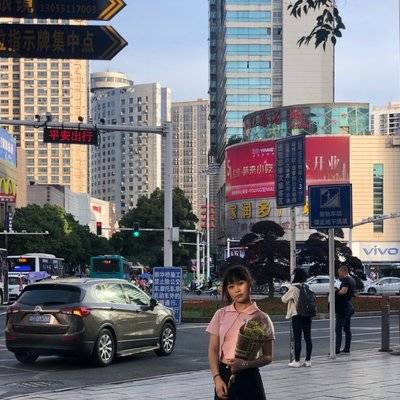 校园模特