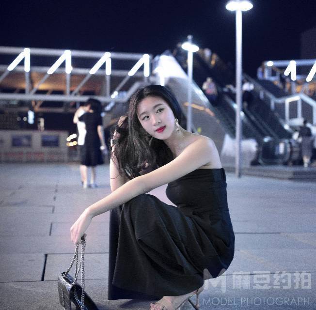 夜景模特
