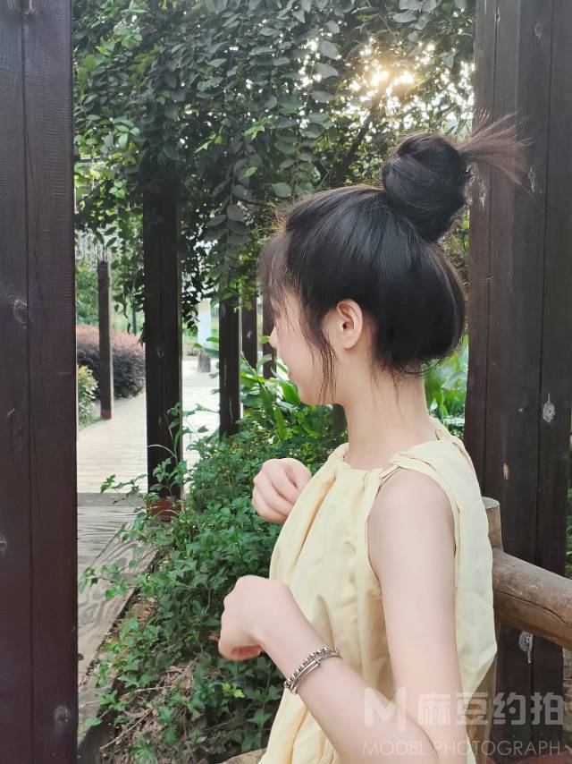 民国模特