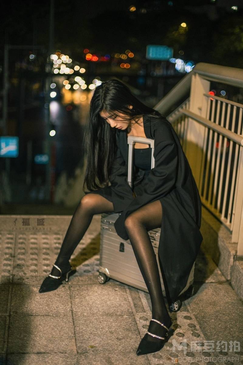 夜景模特