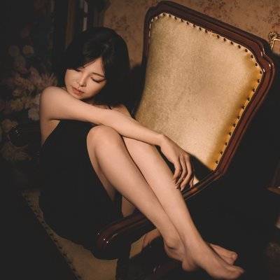 胶片模特