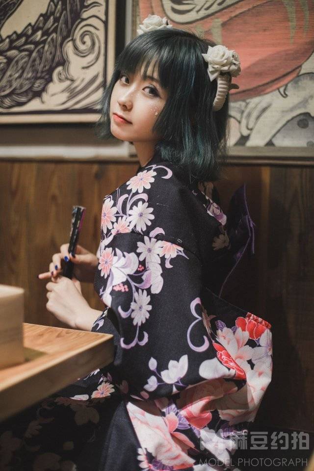 和服模特