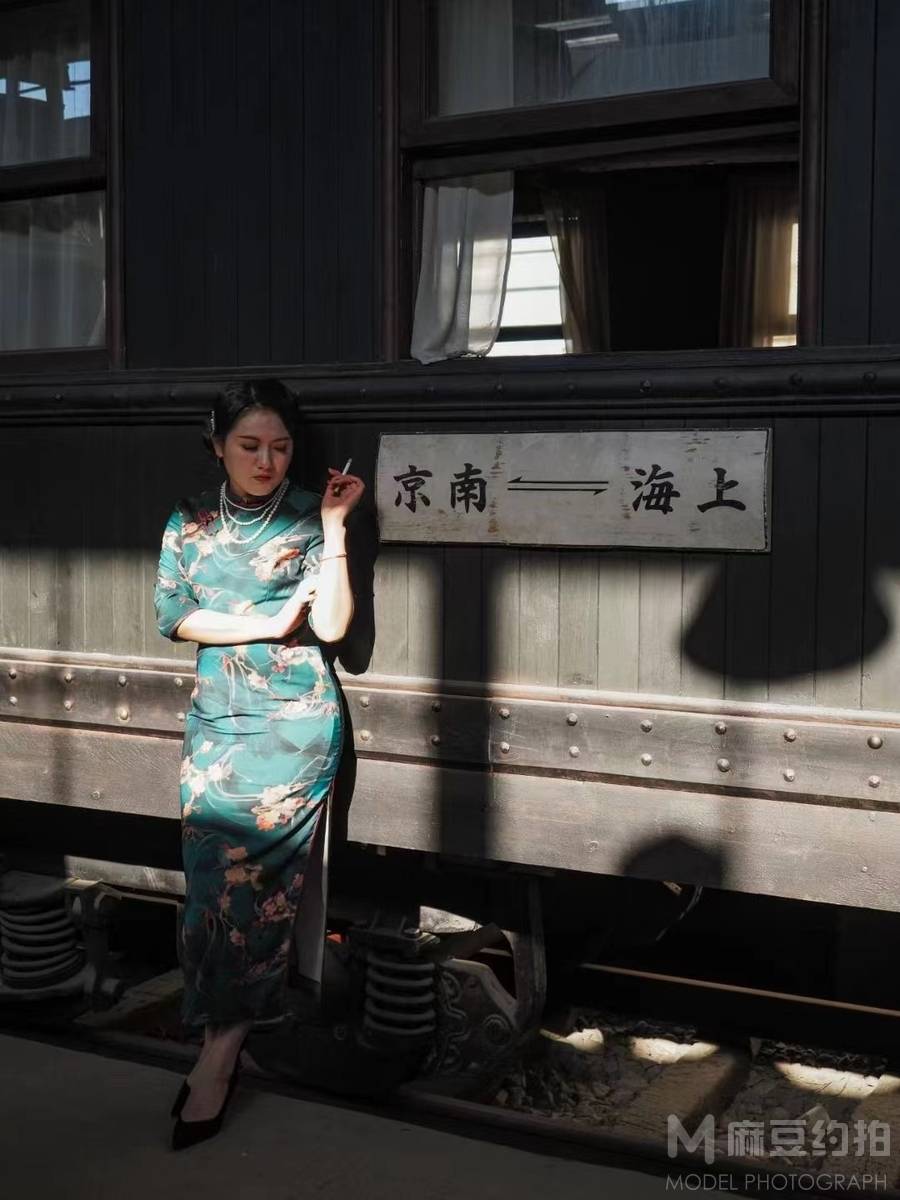 民国模特