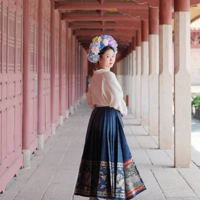 汉服模特