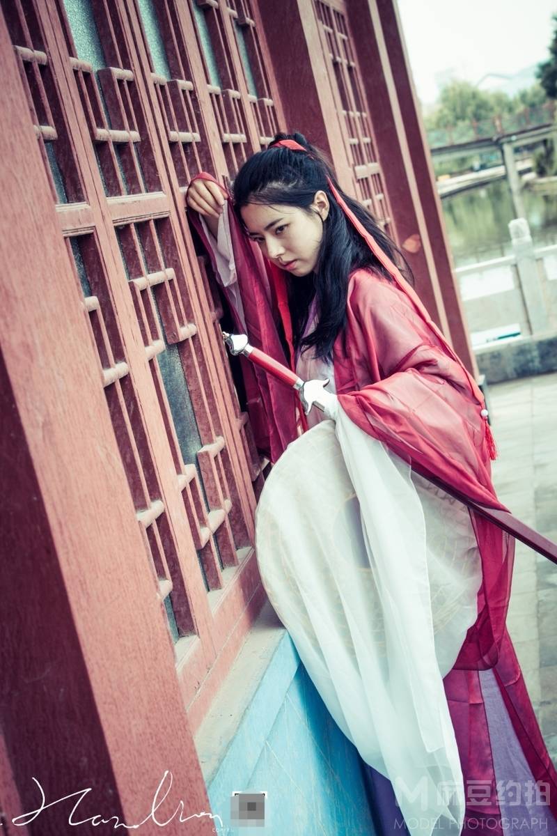 汉服模特