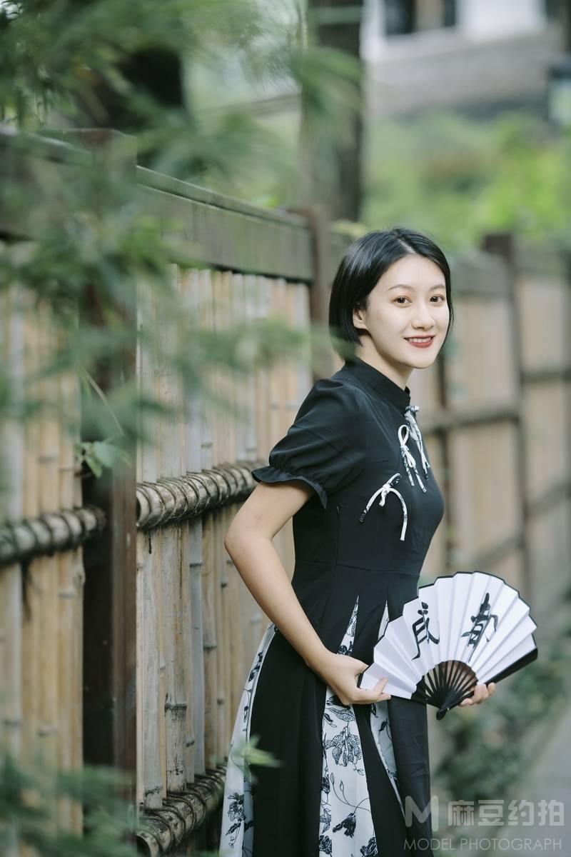 清新模特