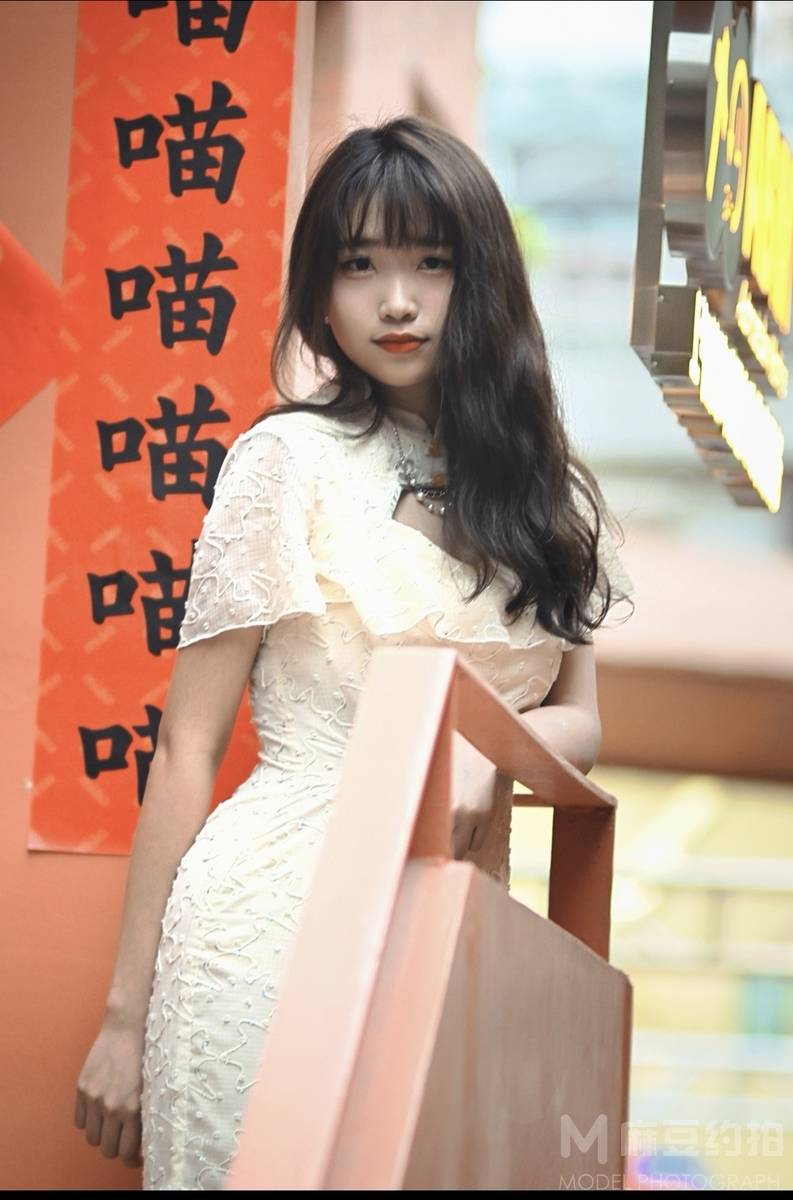 胶片模特