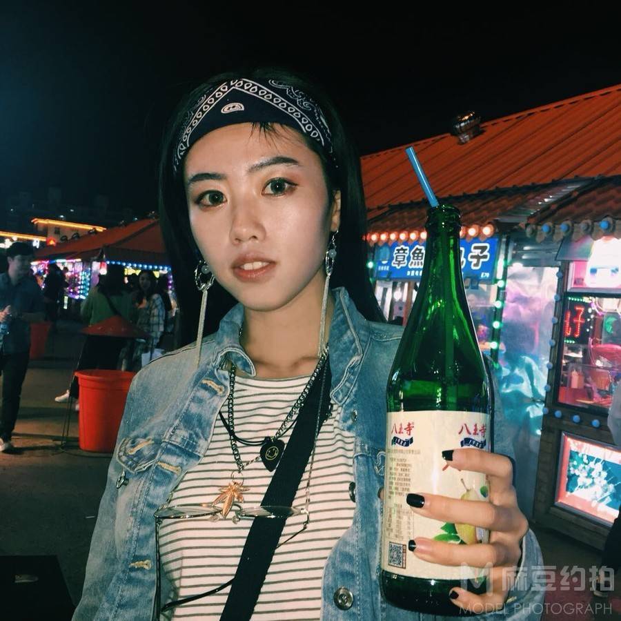 暗黑模特