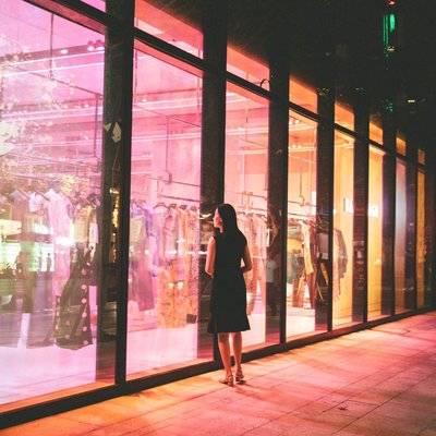 夜景模特