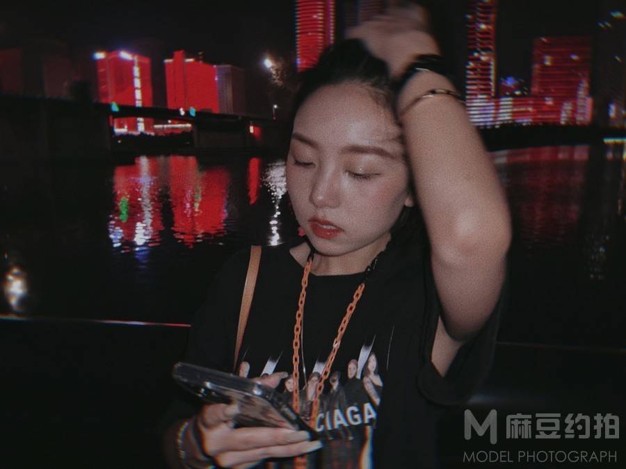 暗黑模特