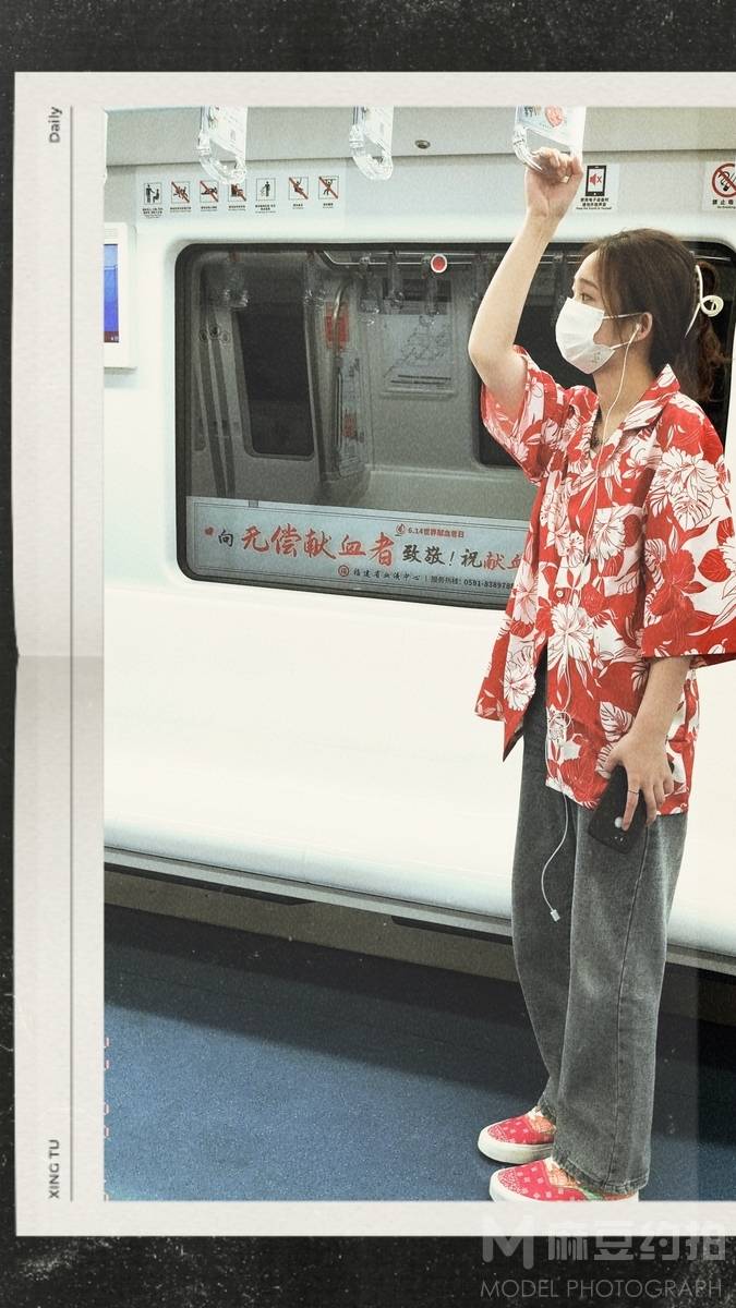 胶片模特