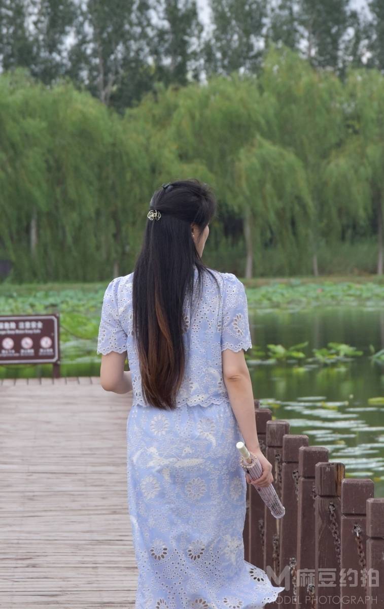 纪实模特