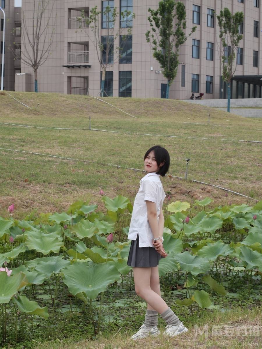 校园模特