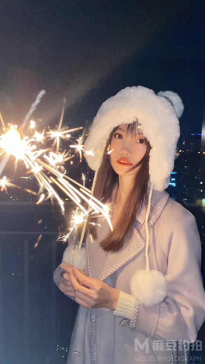 夜景模特