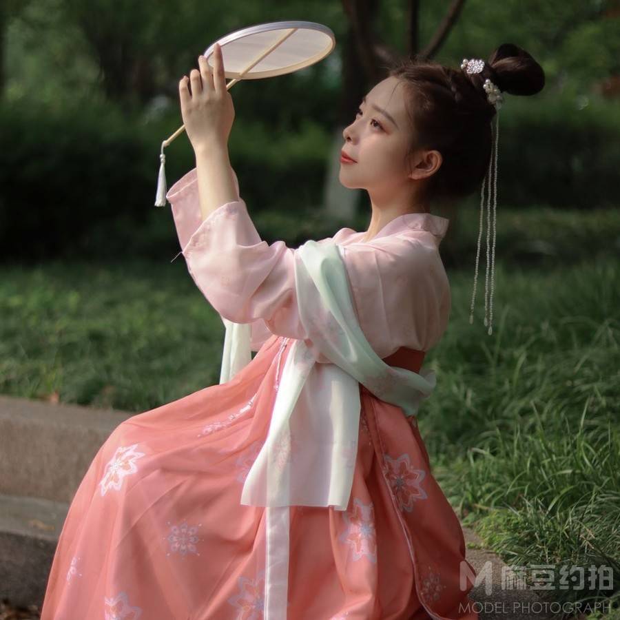 古风模特