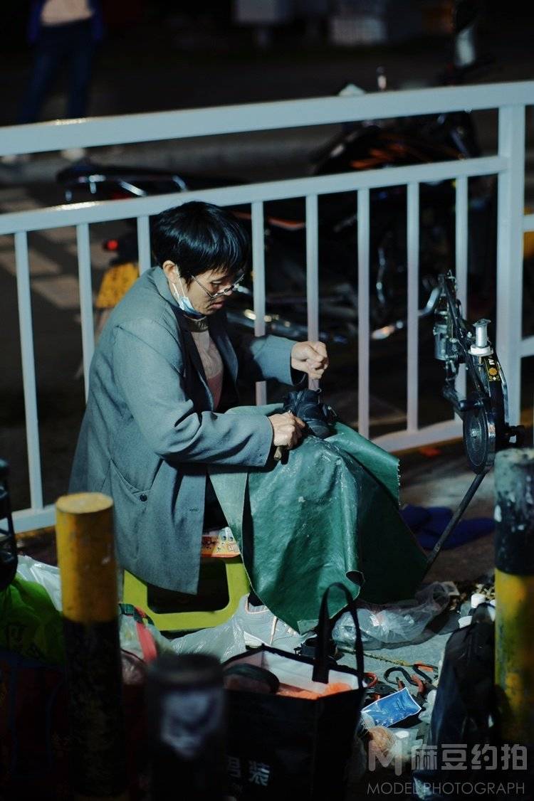 胶片模特