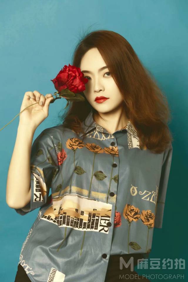 情绪模特