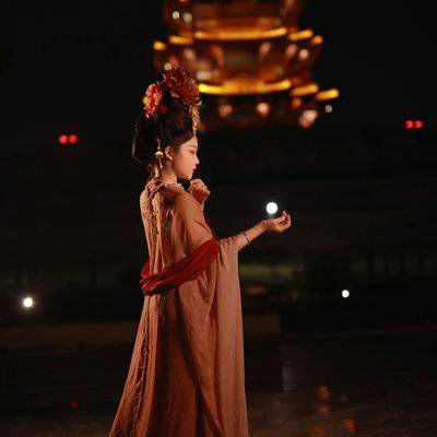 汉服模特