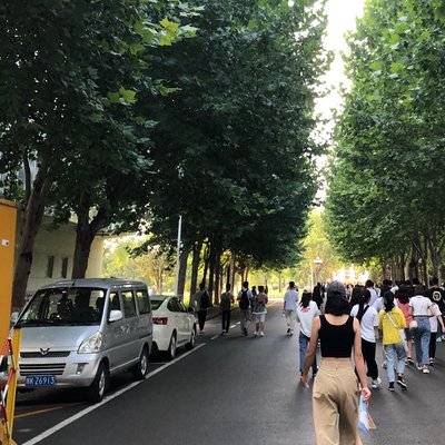黑白模特