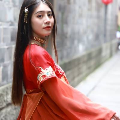 汉服模特