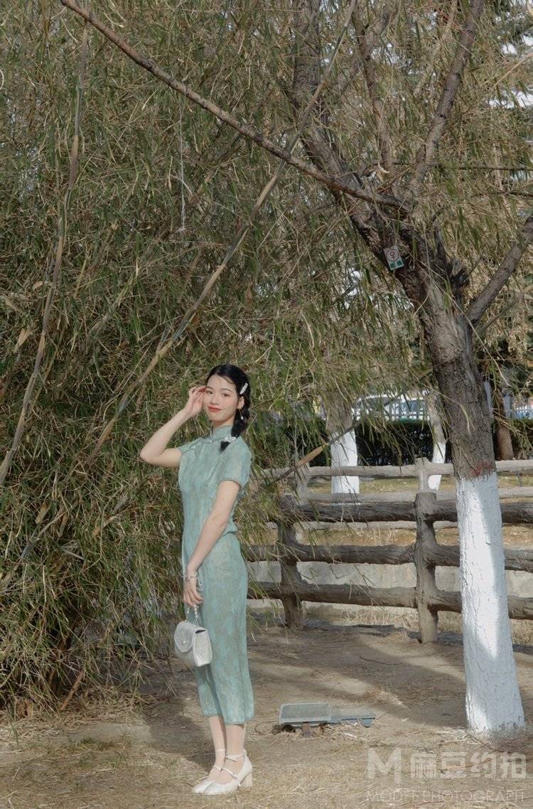 民国模特