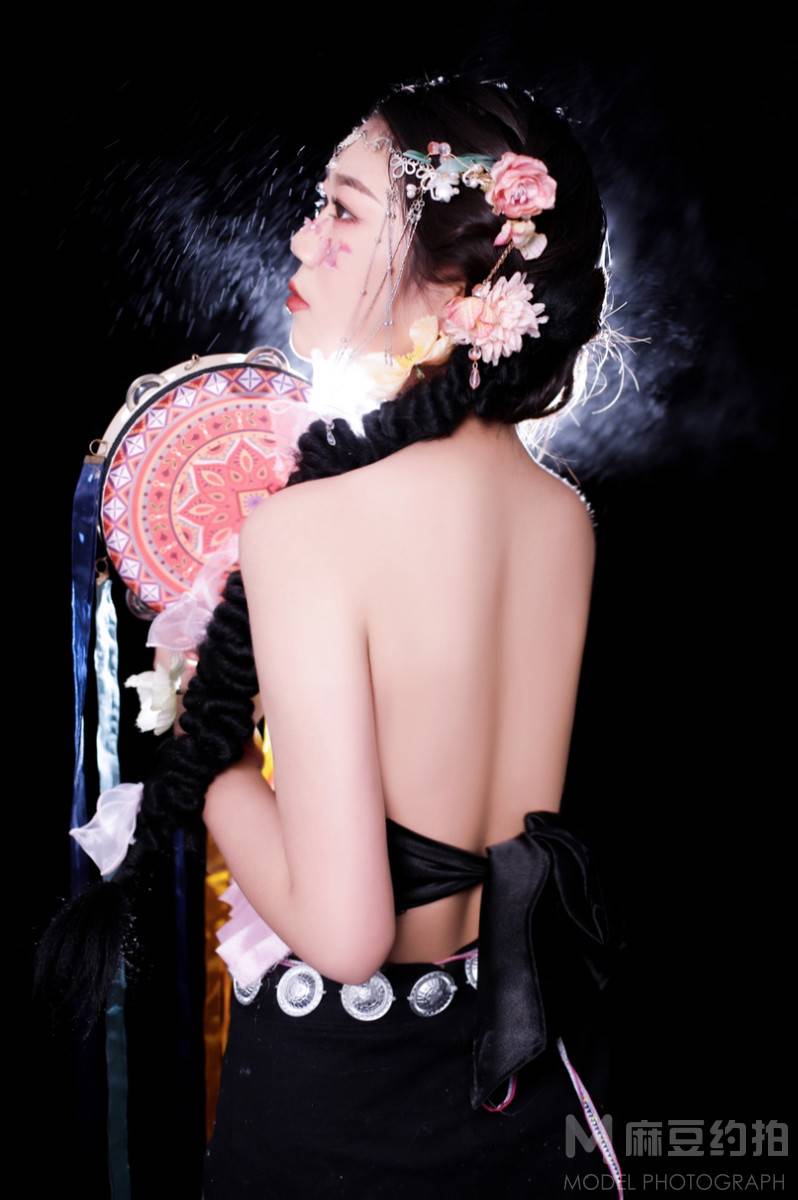 妆容模特