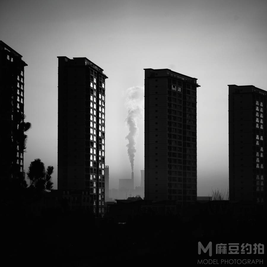 黑白模特