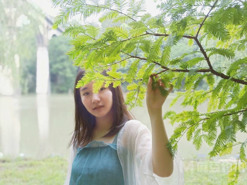 清新模特