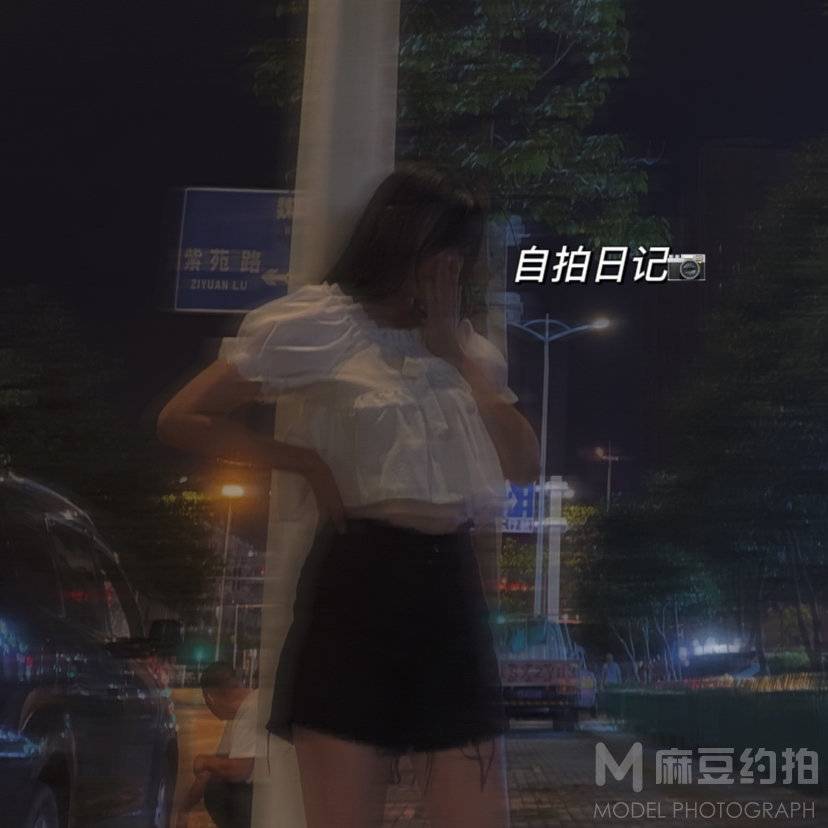 黑白模特