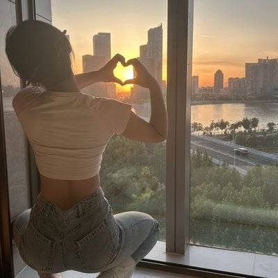 黑白模特